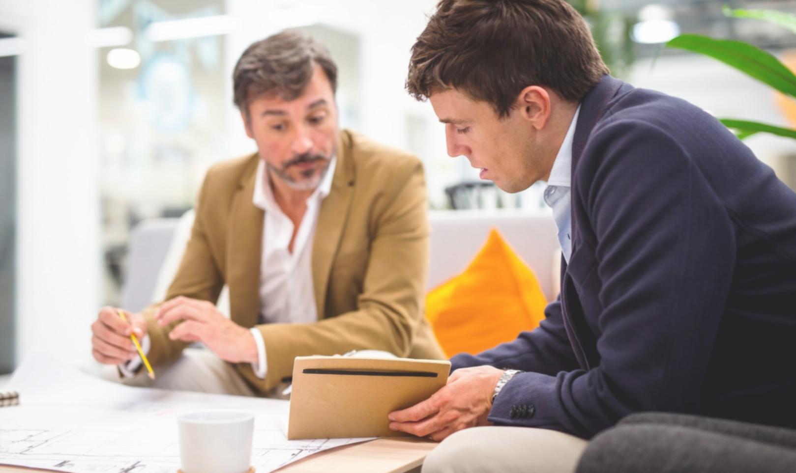 Financial analysis and research workspace